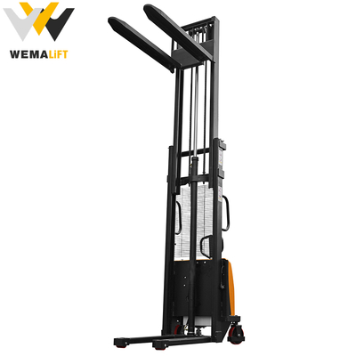 2000kg 3500mm Electric Pallet Stacker Height Self Lifting